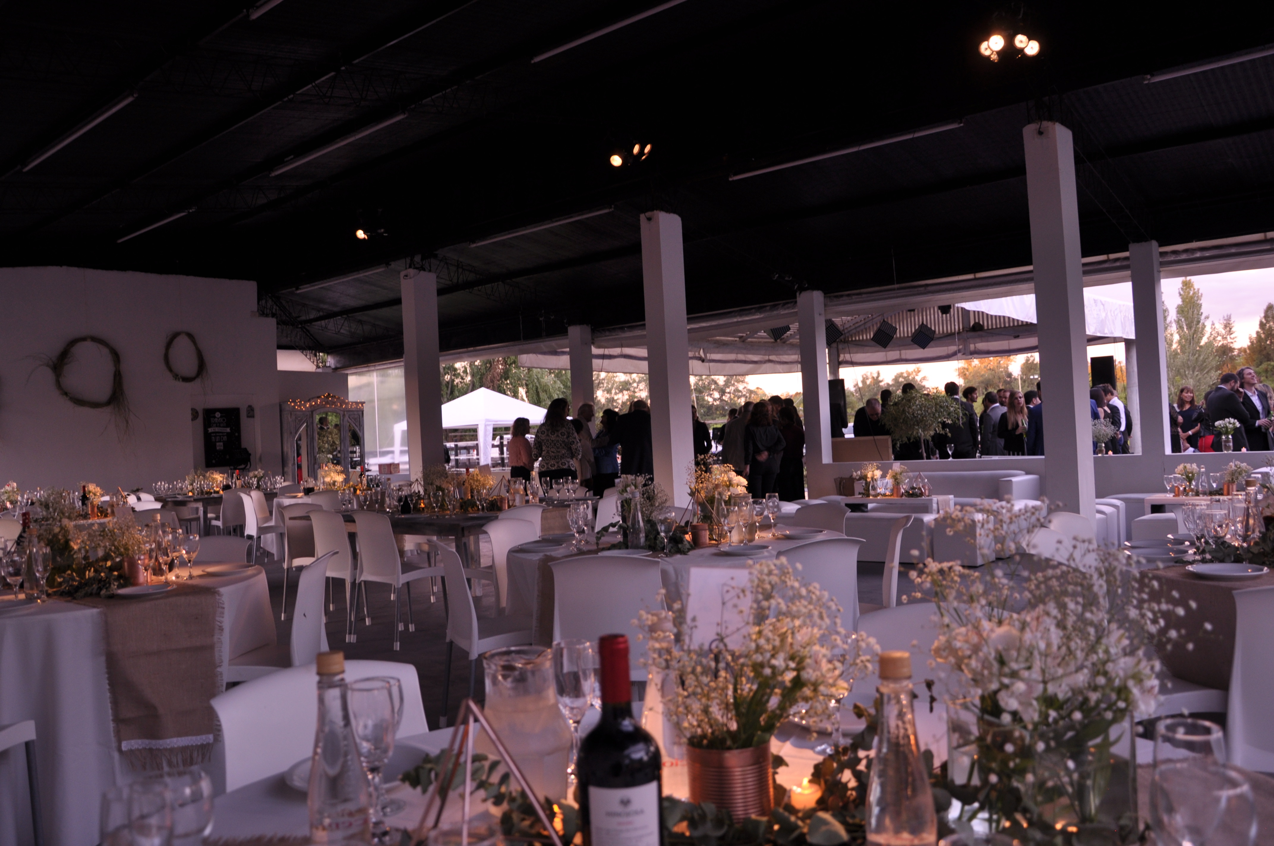 Salón principal Haras 202 durante evento